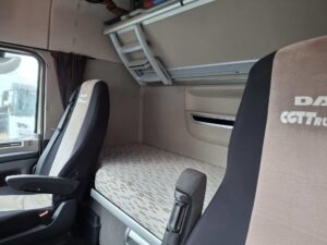 truck XF450SLH GK952HA 105552