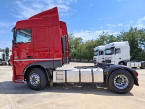 truck XF460SLH FH755LN 92494