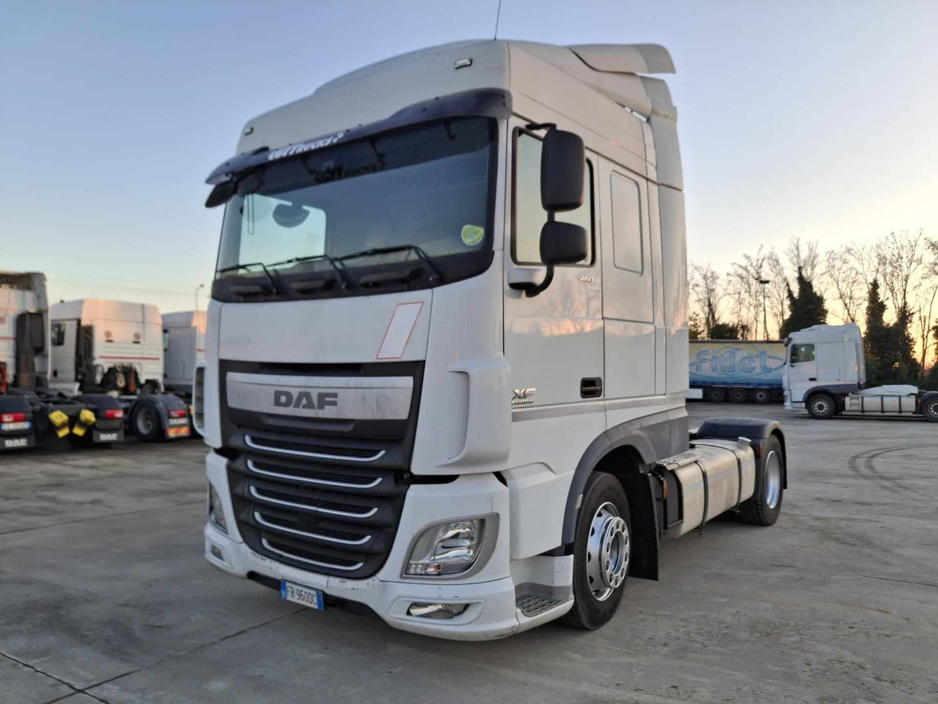 truck XF460SLH LD FB960DC 26108