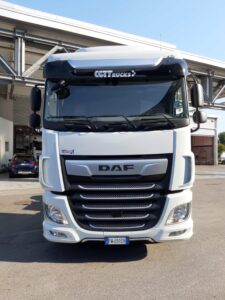 truck XF480SLH FW491CH 48674