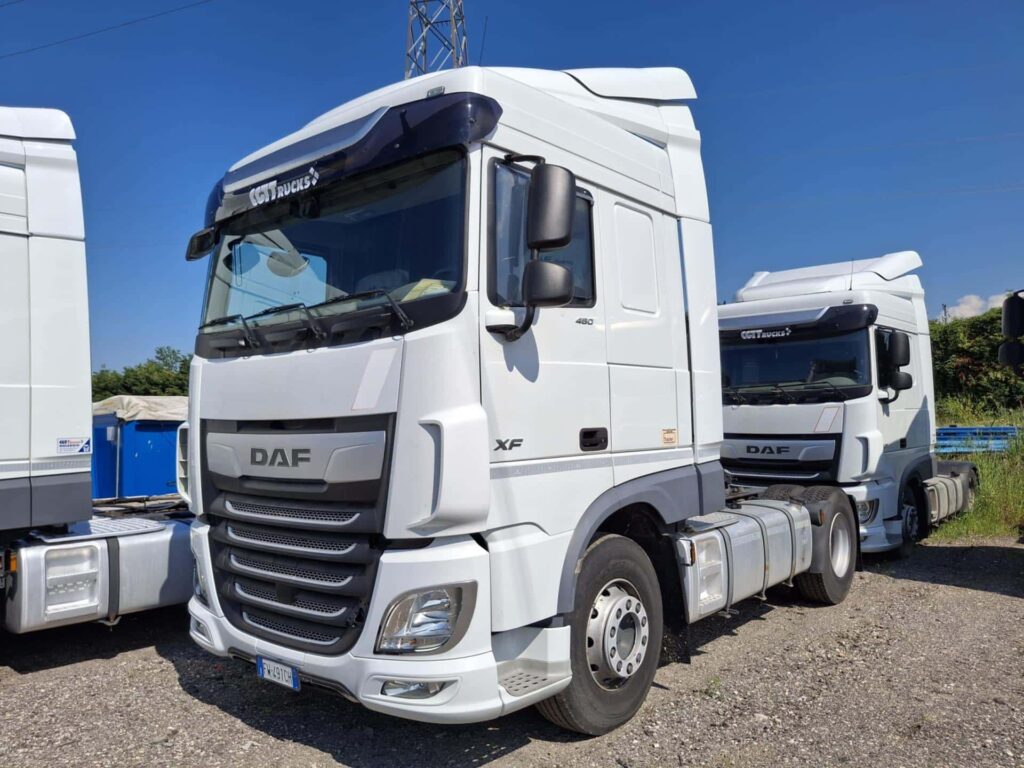 truck XF480SLH FW491CH 48674