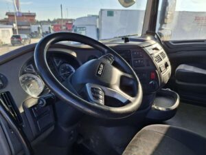 truck XF480SLH FX992LB 104273