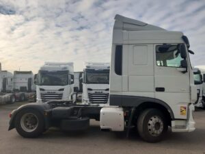 truck XF480SLH GB851AL 92695