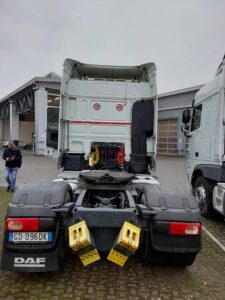 truck XF480SLH GD096DK 104559