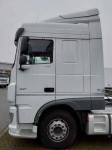 truck XF480SLH GD096DK 104559