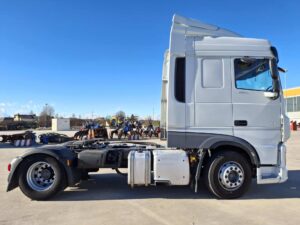 truck XF480SLH GE653AM 92385