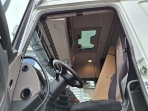 truck XF480SLH GE827AM 104598