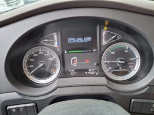 truck XF480SLH GE827AM 104598