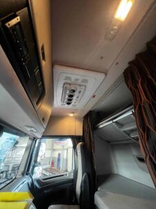 truck XF480SLH GF006TH 104545