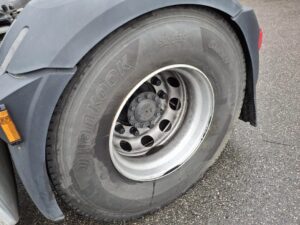 truck XF480SLH GG099WG 104575