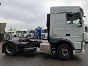 truck XF480SLH GG099WG 104575