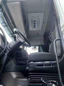 truck XF480SLH GG346WG 104437