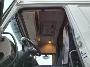 truck XF480SLH GG484WG 104520