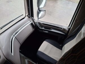 truck XF480SLH GG484WG 104520