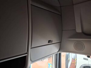 truck XF480SSC GH017XK 105034