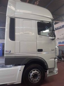 truck XF530SSC GE388AM 57082