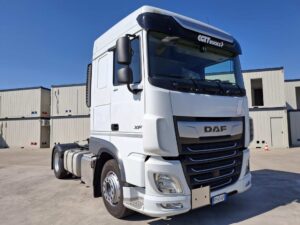 truck XF480SLH FR674WP 64875
