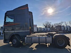 truck XF480SLH FX992LB 104273