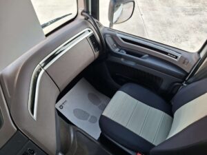 truck XF480SLH FY035SE 38355