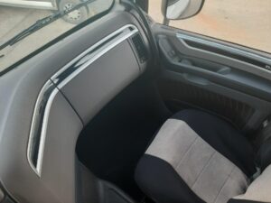 truck XF480SLH GB851AL 92695