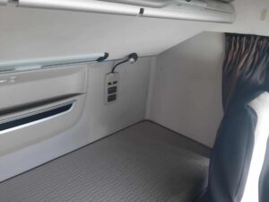 truck XF480SLH GB851AL 92695