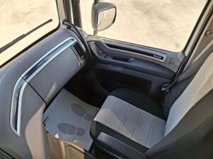 truck XF480SLH GG346WG 104437