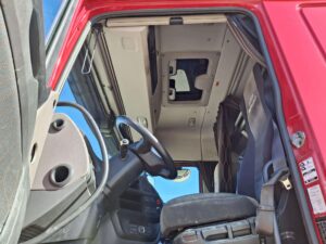 truck XF480SLH GK121HA 87201