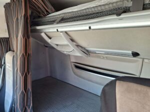 truck XF480SLH GK121HA 87201