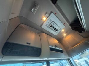 truck XF480SSC FW335KN 108877