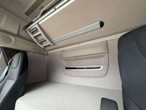 truck XF530SSC GD799DK 105599