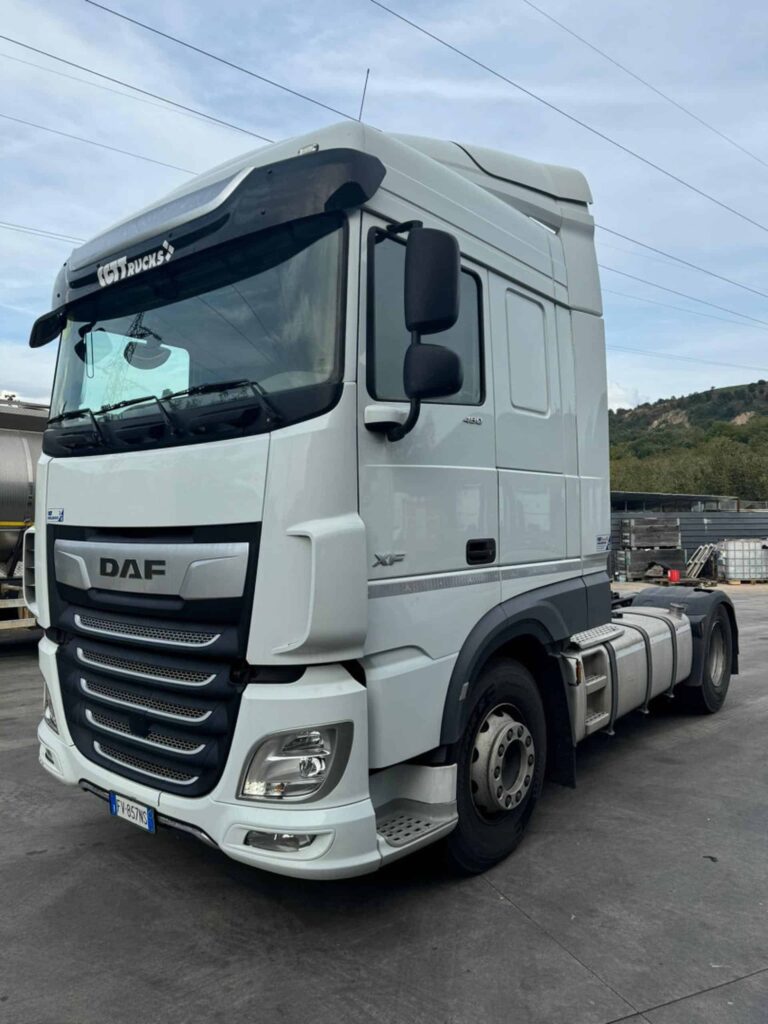 truck XF480SLH FV857NS 55034