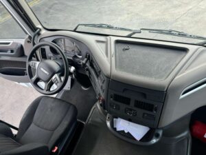 truck XF480SLH FV857NS 55034