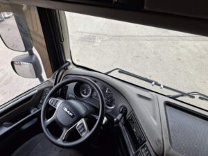truck XF480SLH FX991LB 112525