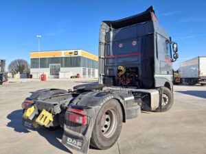 truck XF480SLH FX992LB 104273