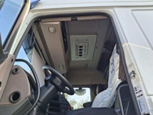 truck XF480SLH FY035SE 38355