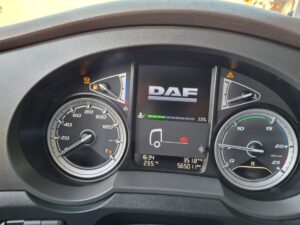 truck XF480SLH FY035SE 38355