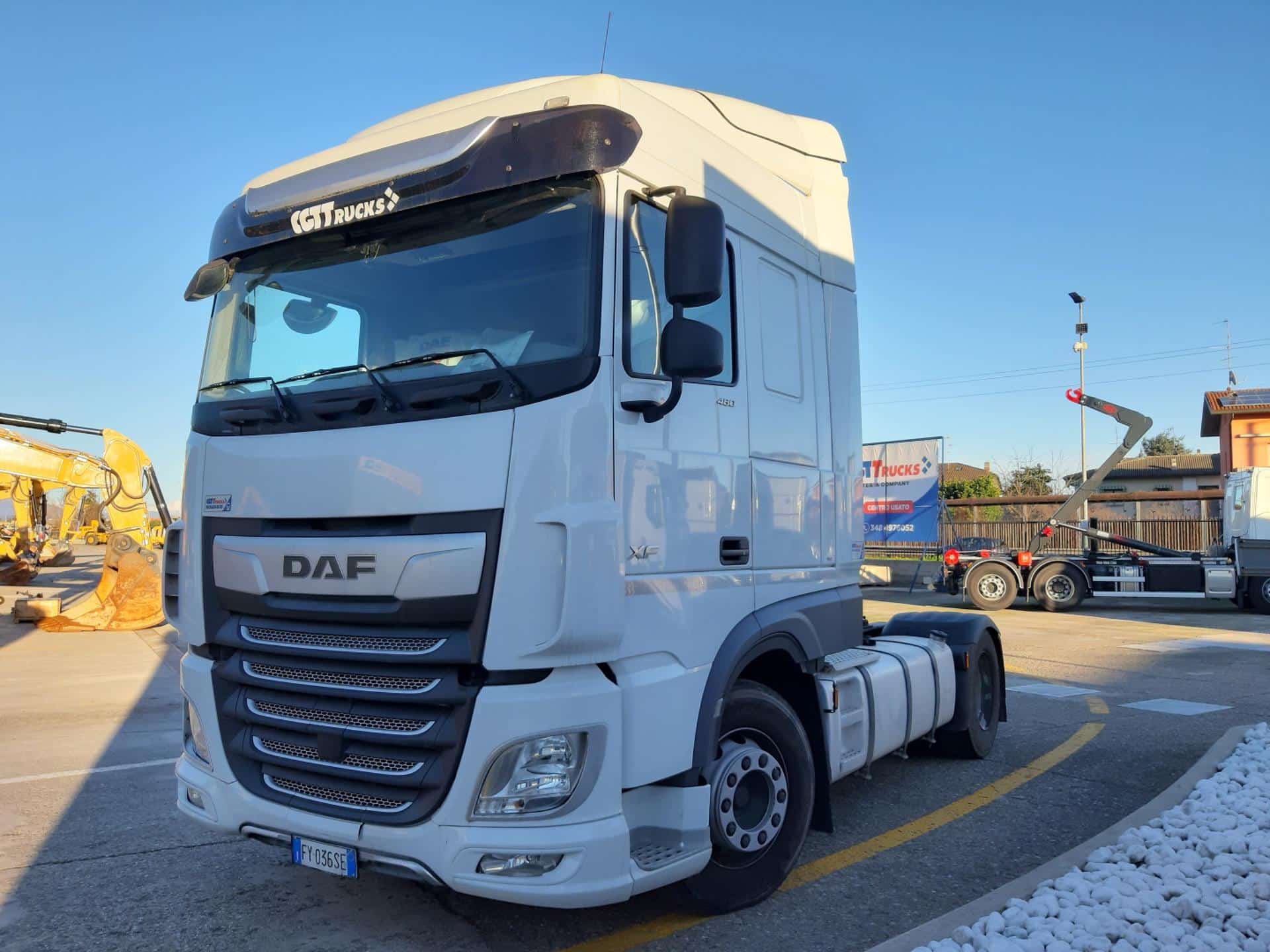 truck XF480SLH FY036SE 26108