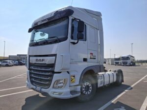 truck XF480SLH FY445SE 47408