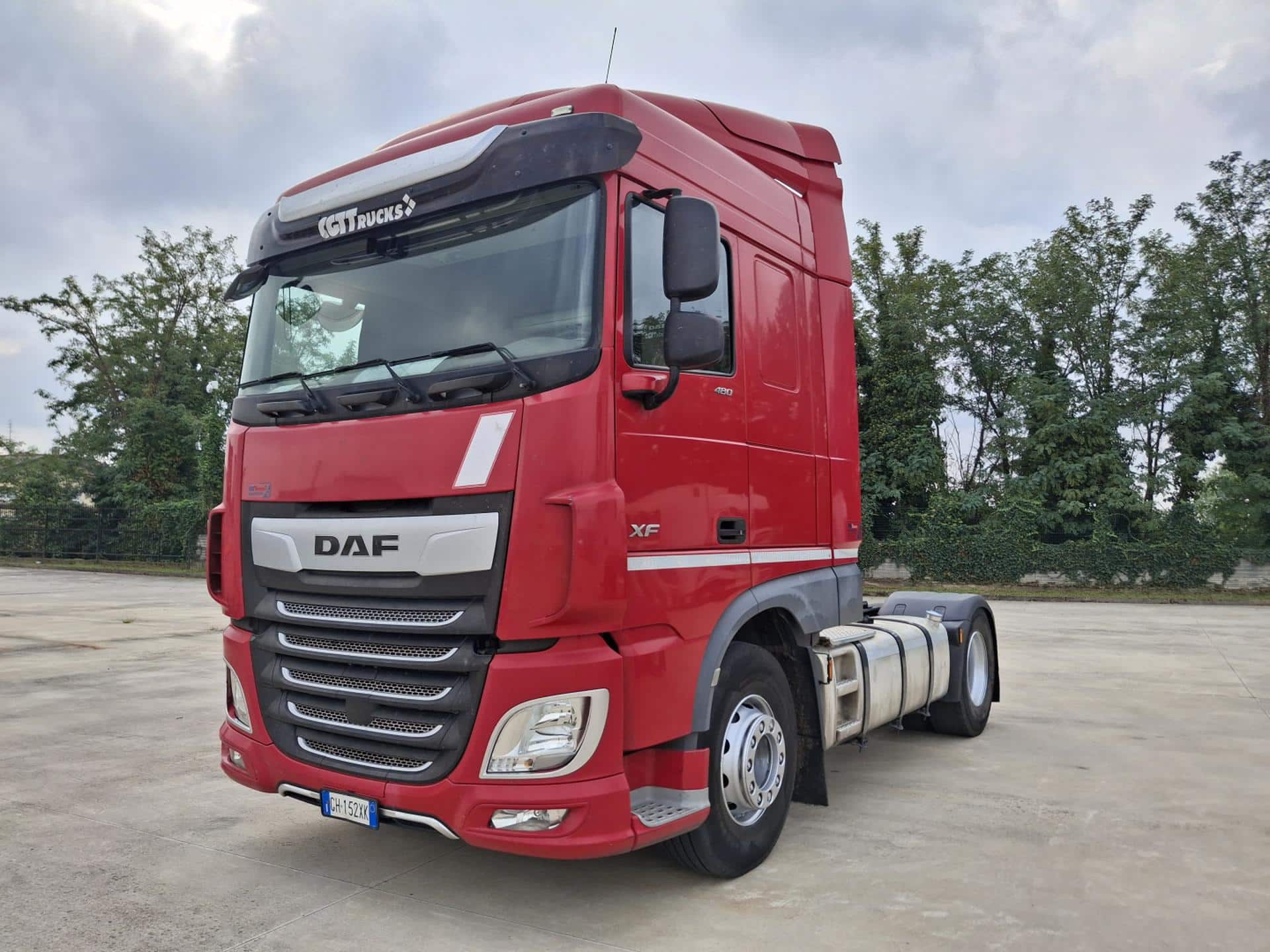 truck XF480SLH GH152XK 26108