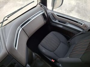 truck XF480SLH GR951VP 104291