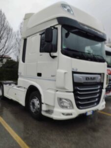 truck XF480SSC GK729HA 105105