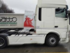 truck XF480SSC GK729HA 105105