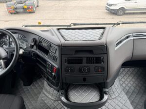 truck XF530SSC GD799DK 105599