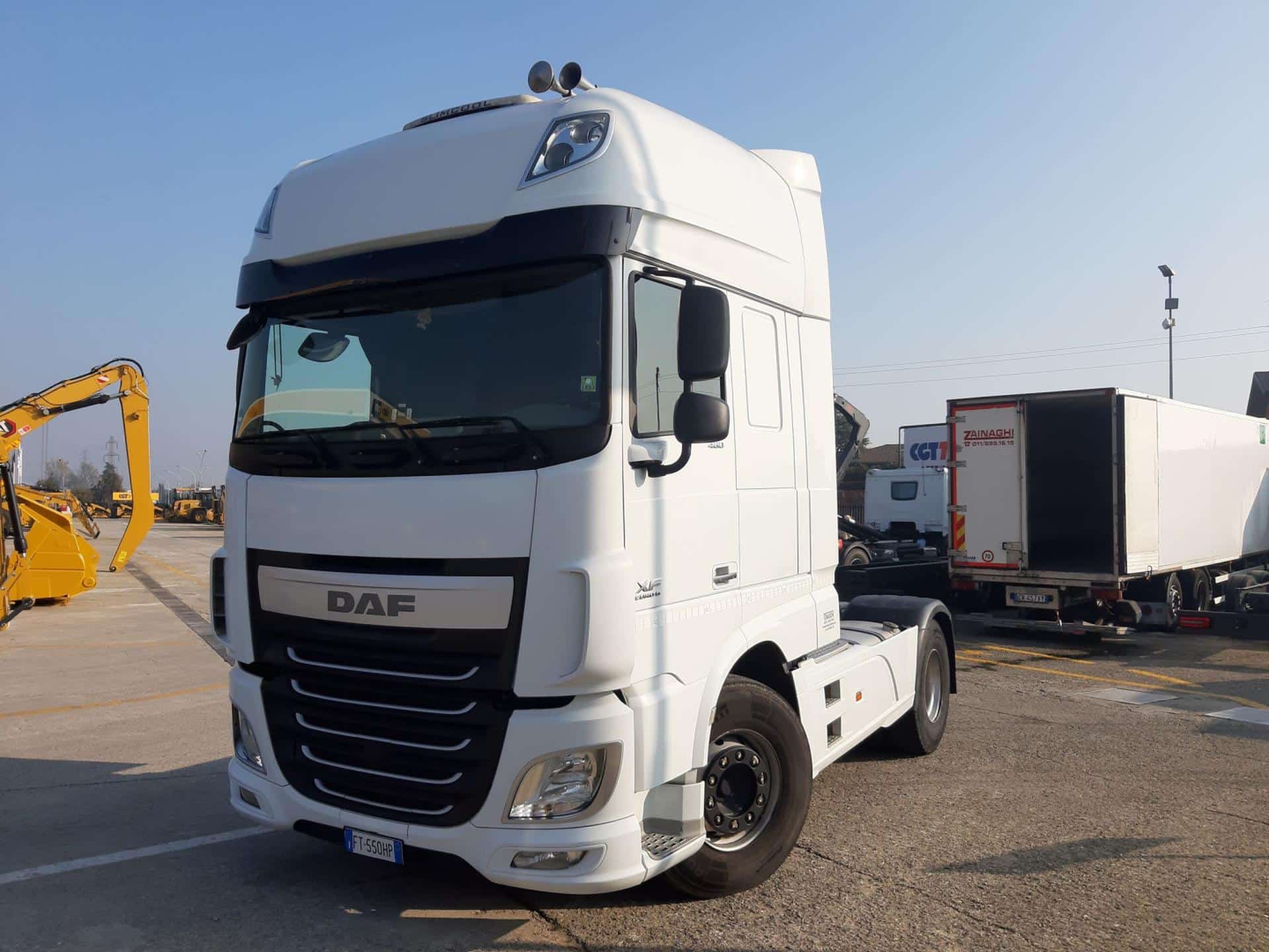 truck XF410SSC FT550HP 26108