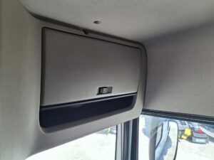 truck XF480SLH FS924LG 35674