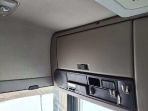truck XF480SLH FX991LB 112525