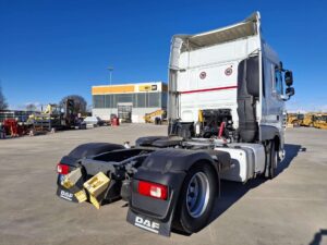 truck XF480SLH GE653AM 92385