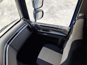 truck XF450SLH GK617HA 105577