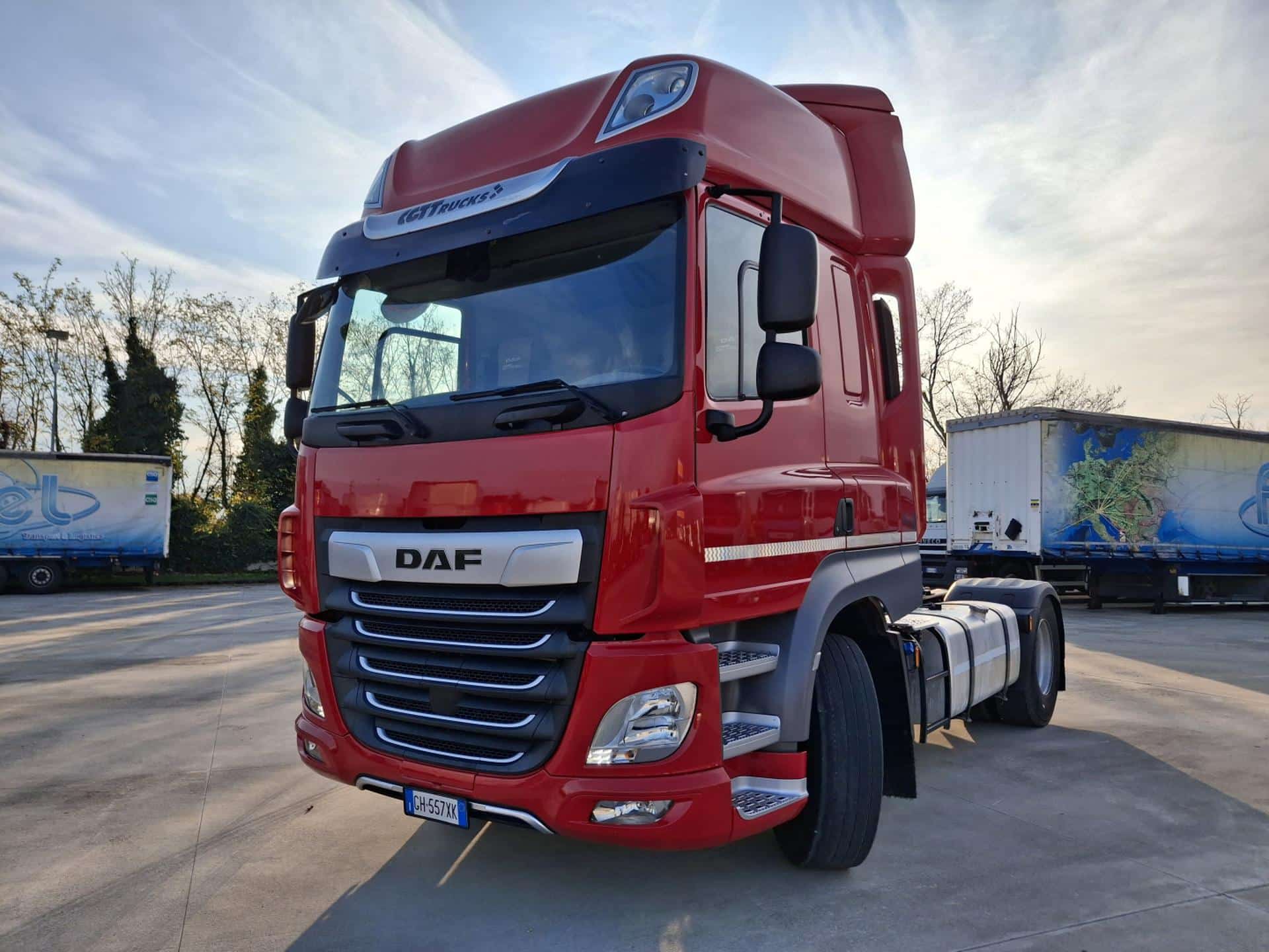 truck CF480SLH GH557XK 26108
