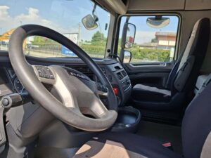 truck XF450SLH GK362HA 105589